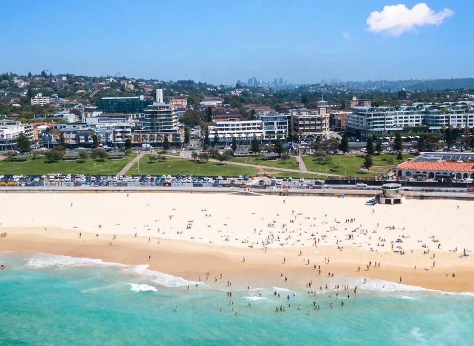 Bondi Beach Waves Beachfront Apartment Sydney Eksteriør billede